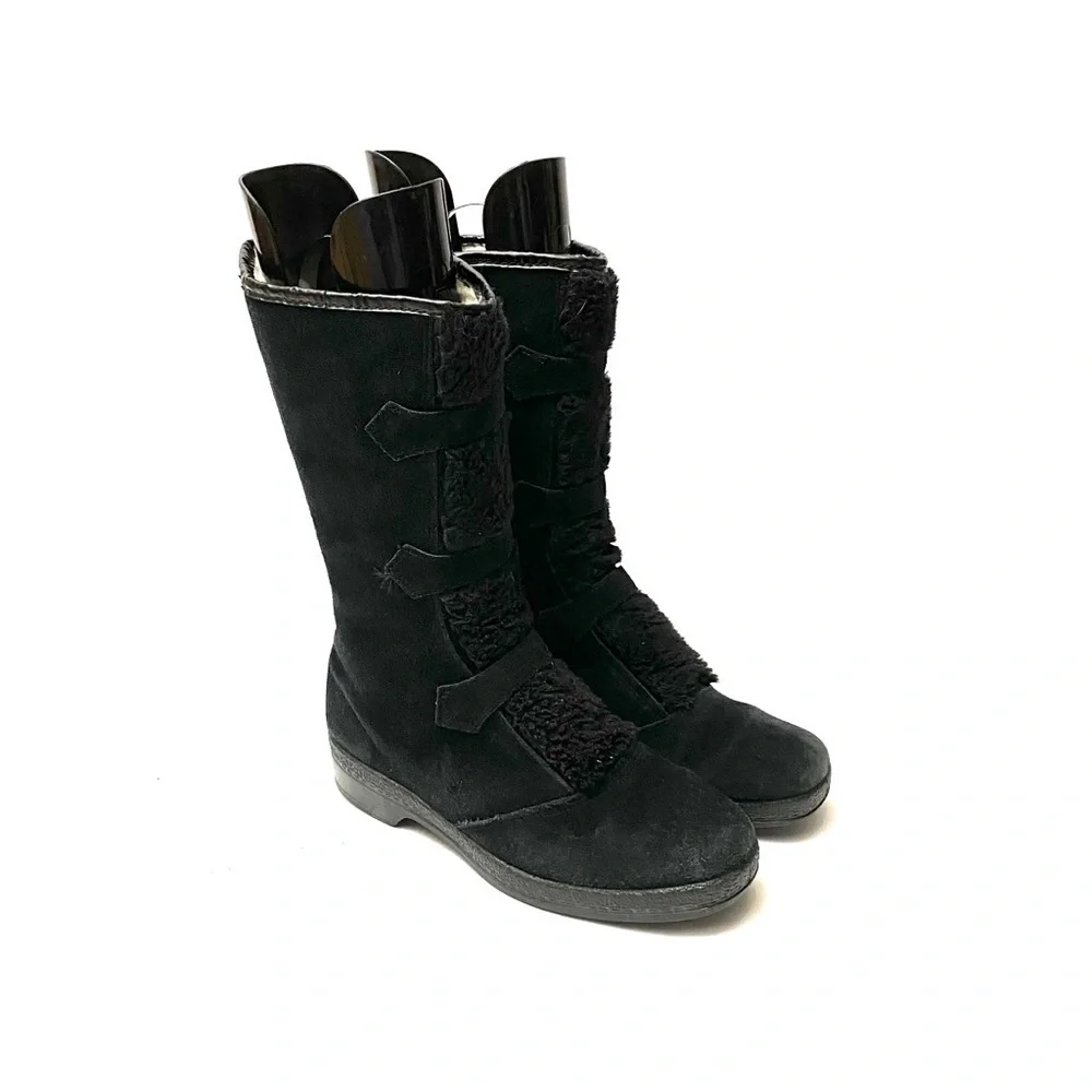 Vintage 1970s black suede fleece lined snow boots